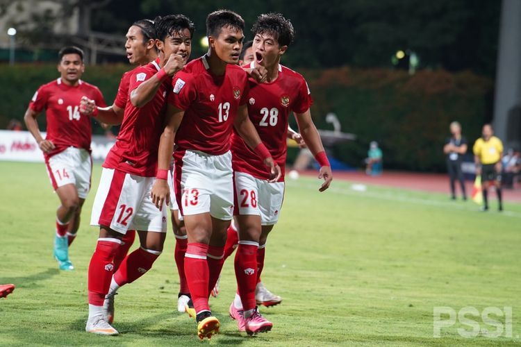 Aksi skuad timnas Indonesia pada ajang Piala AFF 2020. Timnas Indonesia akan menghadapi Malaysia dalam laga penentuan Grup B pada Minggu (19/12/2021) malam ini. 