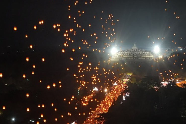 Festival Lampion Waisak Candi Borobudur Digelar 31 Mei 2026, Catat Jadwal dan Aturannya