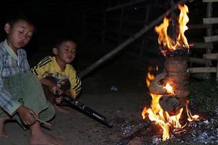 Tradisi Malaman di malam takbir di Liwa, Lampung Barat, Kamis (16/7/2015) malam. Tradisi Malaman biasa dilakukan pada malam takbir.