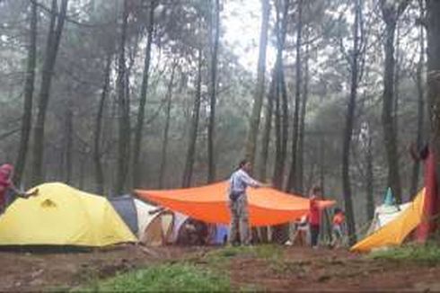 Gunung Bunder, Salah Satu Tempat Kemping Asyik untuk Keluarga!