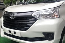 Toyota Meraba Untung dari Taksi 