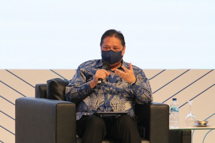 Coordinating Minister for Economic Affairs Airlangga Hartarto, who is also the PPKM coordinator for outside Java-Bali.