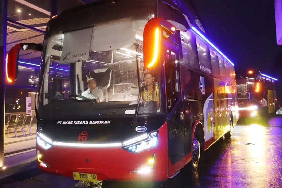 Bus baru PO AKAS II NR