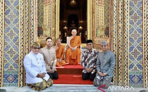 Indonesia Gets Buddha Statue from Thailand as Symbol of Friendship