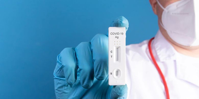 Paling Baru, Naik Pesawat Wajib Tes PCR,  Ini Wilayah yang Masih Boleh Pakai Antigen