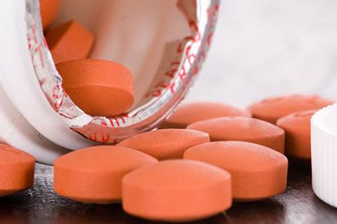 Ibuprofen dan Parasetamol, Mana yang Efektif untuk Pasien Covid-19?