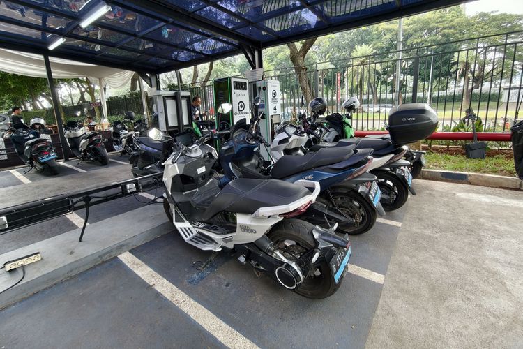 Cara ALVA Hapus 'Range Anxiety' Pengguna Motor Listrik