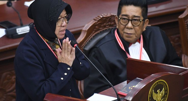 Di Sidang MK, Risma Jelaskan Alasan Kemensos Tak Lagi Salurkan Bansos Beras