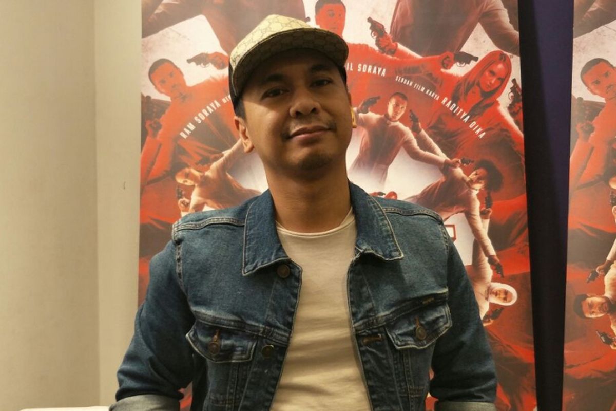 Raditya Dika di kantor Soraya Intercine Film, Menteng, Jakarta Pusat, Rabu (2/5/2018). 