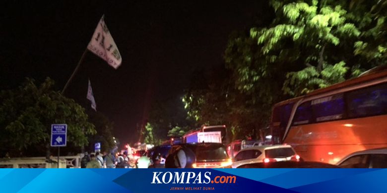 Kampanye Akbar Anies-Muhaimin, Kemacetan Terpantau Sejak 2 Kilometer Sebelum JIS