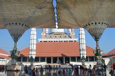 Kapan Payung Ikonik Masjid Agung Jawa Tengah Dibuka?