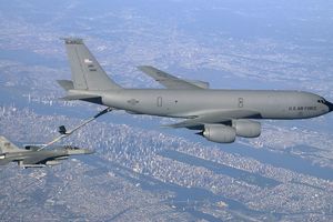 Pesawat Militer AS Tiba di Greenland, Denmark Kerahkan Pasukan Besar