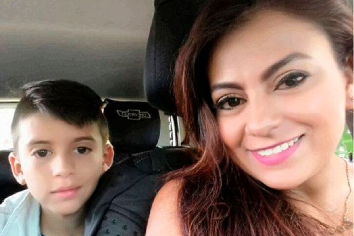 Jessy Paola Moreno dan putranya May Ceballos. 