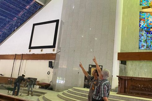 Plafon Gereja Ambruk, Dua Jemaah Terluka di Jakbar