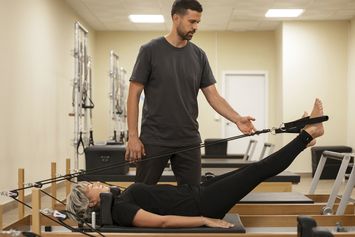 Berapa Kali Pilates dalam Seminggu? Berikut Panduan Realistis untuk Hasil Optimal 