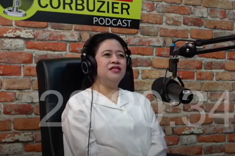 Ketua DPR RI, Puan Maharani saat berbincang Deddy Corbuzier dalam podcast milik Deddy