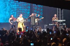 Perempuan Berbaju Kuning Kejutkan Didi Kempot di Konangan Concert