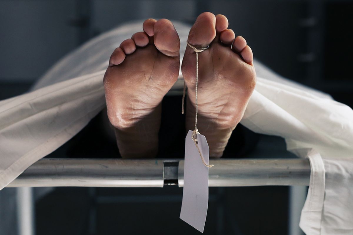 Ilustrasi jenazah. Seorang warga negara asing (WNA) asal China ditemukan tewas di Jalan C1, arah Bundaran Bandara Soekarno-Hatta (Soetta), Tangerang, pada Kamis (24/4/2025) siang.