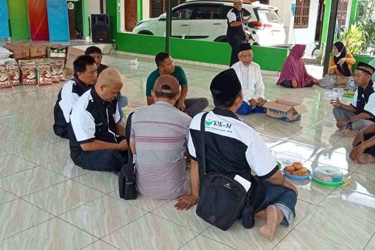 Pengurus KPK-M melakukan kunjungan ke Kampung Udapi Hilir Distrik Prafi Kabupaten Manokwari Minggu (18/9/2022).