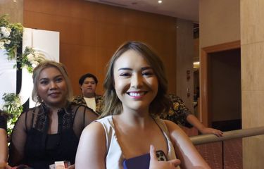 Bahagia Glenca Chysara dan Rendi Jhon Menikah, Amanda Manopo ...