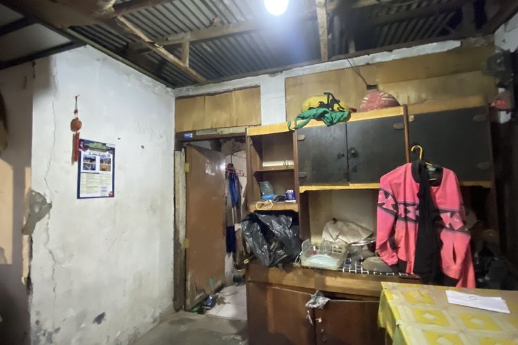 Atas Jebol, Rumah Lansia Mantan Pecandu Narkoba di Kampung Ambon Akan Direnovasi Setelah 53 Tahun
