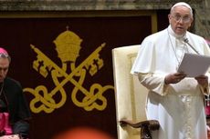Paus Fransiskus Lancarkan Kritik Tajam kepada Vatikan dalam Pidato Pra Natal