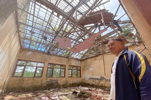 3 Tahun Gedung SDN Montok Dibiarkan Ambruk, Siswa Harus Berbagi Kelas