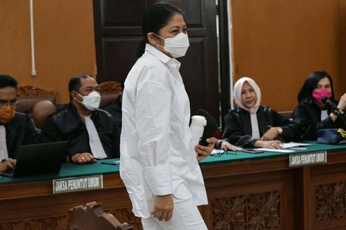 BERITA FOTO: Penasehat Hukum Harap Putri Candrawathi Dibebaskan dari Dakwaan