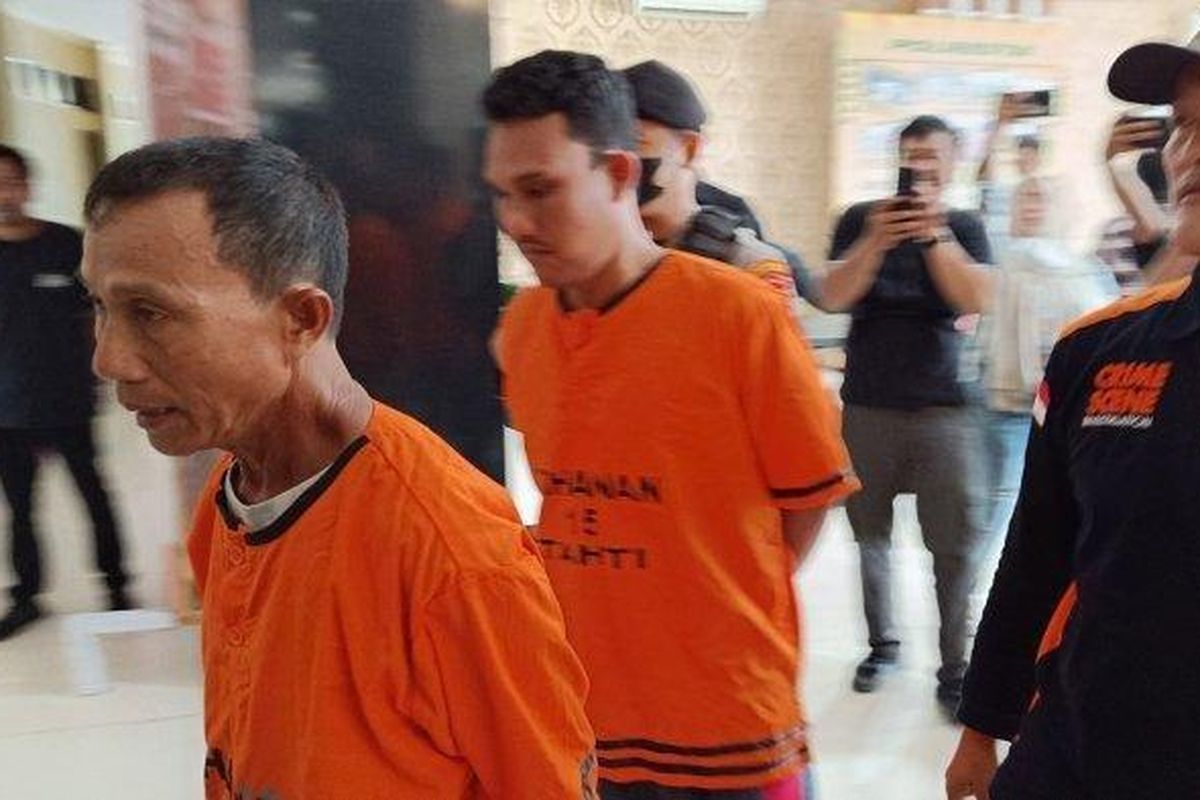 Polresta Bandar Lampung berhasil mengamankan ayah dan anak pelaku pembunuhan terhadap keluarganya sendiri. 
