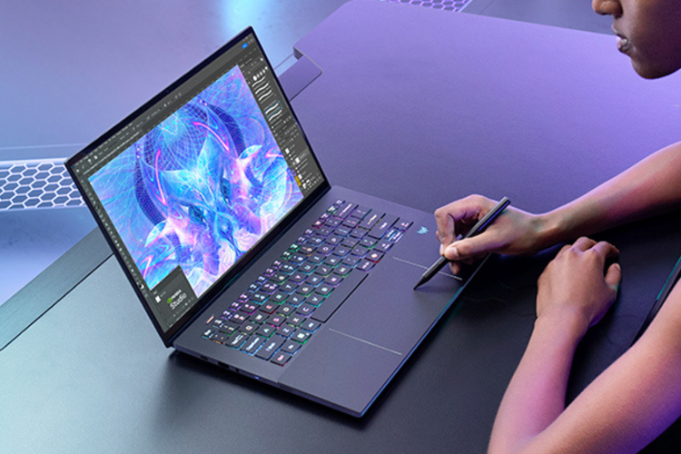 Acer Predator Triton 14 AI diklaim sebagai laptop gaming tertipis di kelasnya. Perangkat ini punya dimensi ketebalan hanya 1,1 cm dan bobot 1,6 kg.