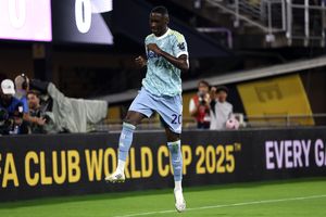 Juventus Resmi Rekrut Randal Kolo Muani dari PSG