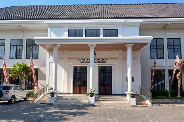 Kantor KPU Kabupaten Pasuruan di Kelurahan Pogar Bangil Kab. Pasuruan Jawa Timur. 