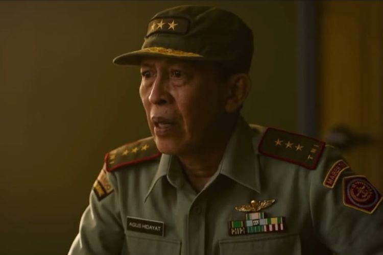 Aktor Yayu Unru berperan sebagai Agus Hidayat, seorang Jenderal TNI bintang 3, dalam serial The Last of Us. Yayu Unru muncul pada episode 2 The Last of Us yang tayang di HBO.