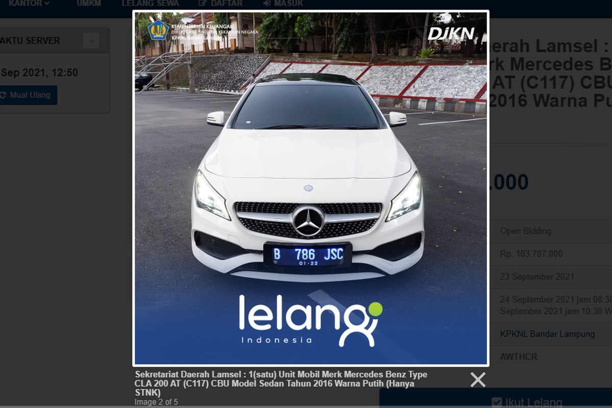 Tangkapan layar laman lelang Mercedes-Benz CLA 200 yang akan diselenggarakan pemerintah di situs lelang.go.id