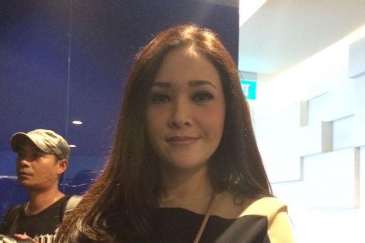 Maia Estianty diabadikan di gedung Global TV, Kebon Jeruk, Jakarta Barat, Kamis (20/10/2016).