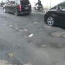 Jalan Berlubang di Rasuna Said, Pengendara Khawatir Bisa Bikin Kecelakaan