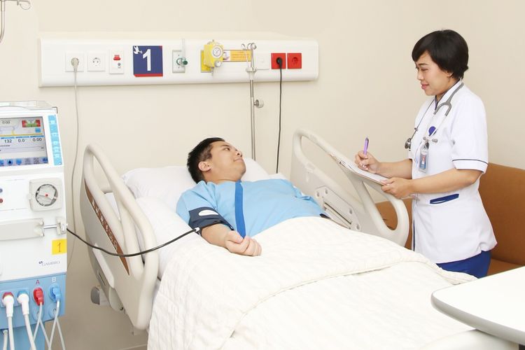 Ilustrasi pasien cuci darah di Bethsaida Hospital Gading Serpong.