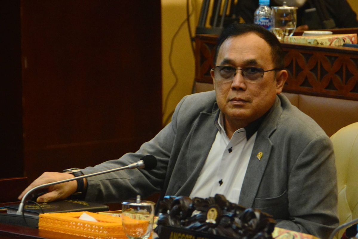 Anggota Komisi V DPR RI Eddy Santana Putra.