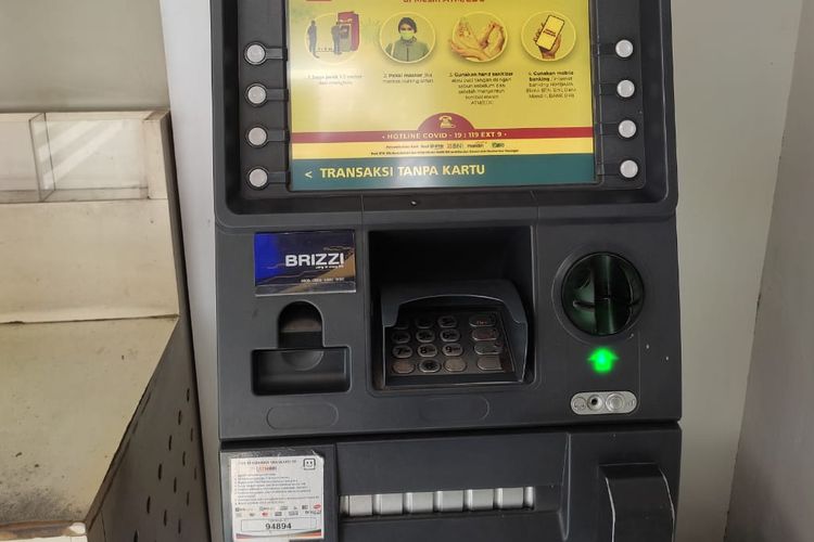 Kode Bank BNI ke BCA digunakan saat akan melakukan transfer di mesin ATM.