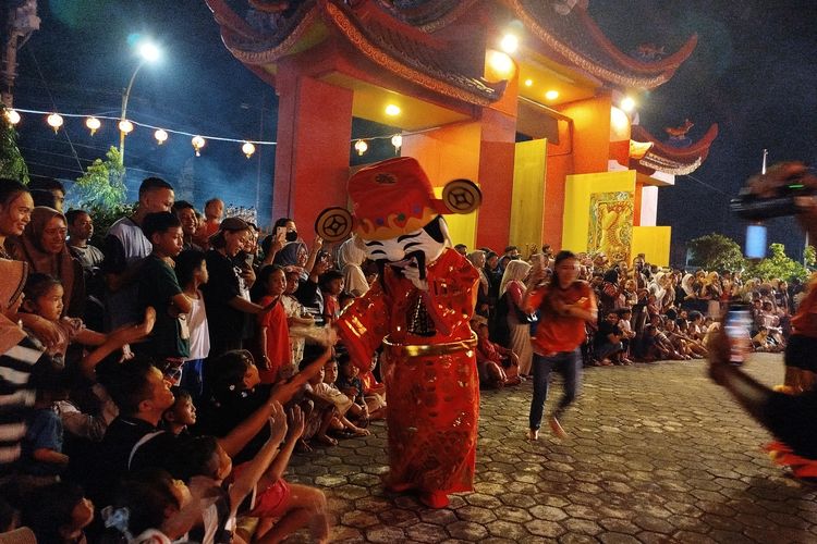 Ketika 8 Rupang Dewa-dewi Berkumpul di Klenteng Hoo Tong Bio Banyuwangi