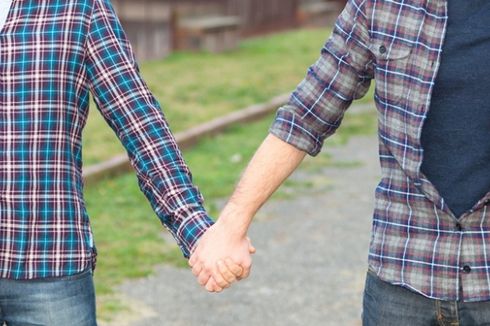 Negara Bagian Tasmania Izinkan Pasangan Gay Adopsi Anak