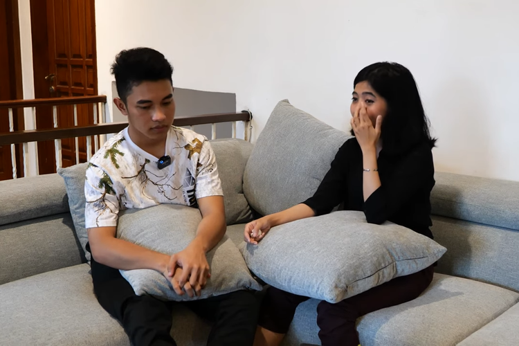 YouTuber Fiki Naki dan manager Theresia klarifikasi 