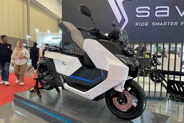 Savart resmi meluncur di Indonesia Motorcycle Show (IMOS+) 2023 di ICE BSD City, Tangerang. 