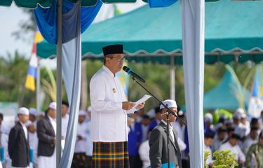 Gubernur Riau Rayakan Hari Santri Nasional Tingkat Provinsi di ...