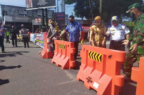 Mulai Terapkan New Normal, Pemkot Magelang Buka Barikade di Jalan Protokol