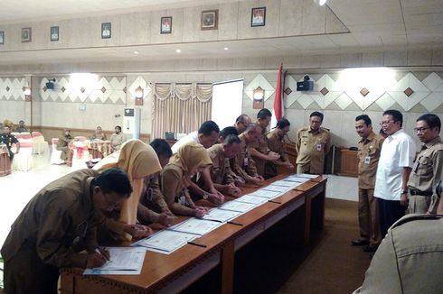 Usai Dapatkan WTP, Bupati Gresik Langsung Canangkan Zona Integritas