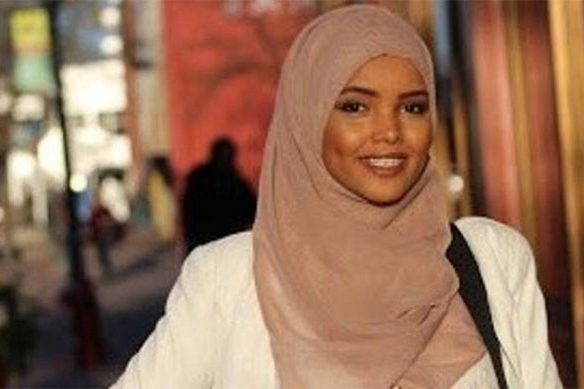 Xxx Video Musalman Ki Hd - Model Wanita Muslim Berhijab asal Somalia Tampil Perdana di New York