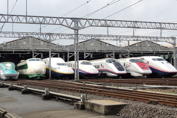 5 Fakta Shinkansen Tokyo-Osaka di Jepang, Berangkat Malam Hari