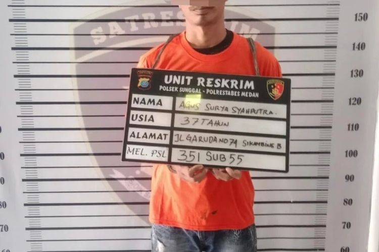 Polisi menangkap pria bernama Agus Surya Syaputra karena menganiaya petugas Dishub Medan,  Kamis (19/10/2023)