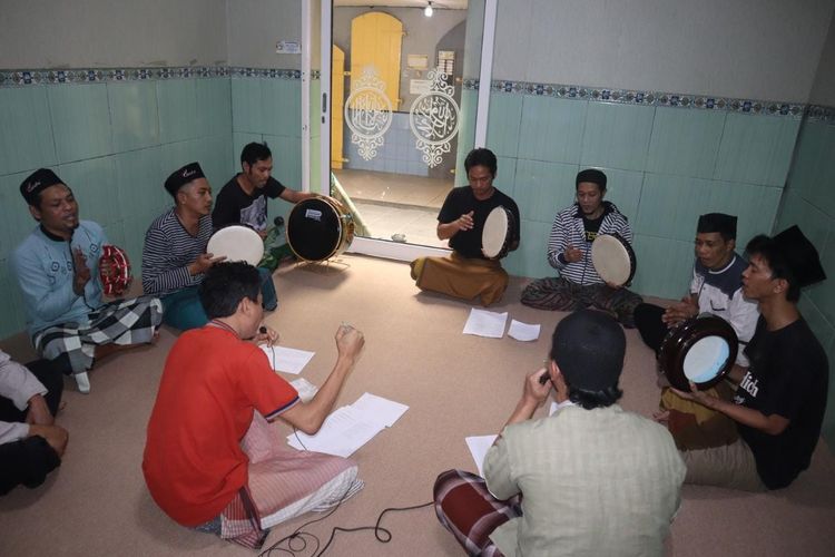 Warga Binaan Rutan Salatiga secara rutin berlatih musik hadroh